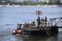 Schiff 1 Koeln in Hoehe der Koelner Zoobruecke P155